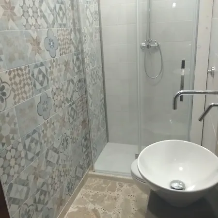 Tilde לינה וארוחת בוקר