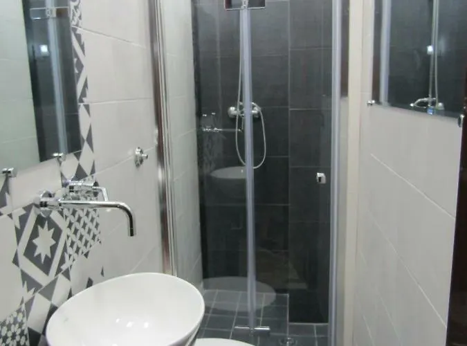 住宿加早餐酒店 Tilde 切法卢