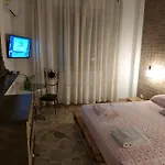Tilde Nocleg ze śniadaniem 4*