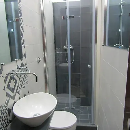 Tilde Bed and Breakfast 4*