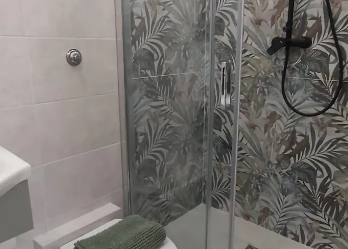 Tilde Nocleg ze śniadaniem 4*